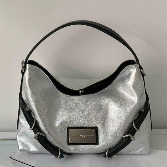 Lustro Luxe — Genuine Leather Bag with Adjustable Strap - Picture 7 of 8